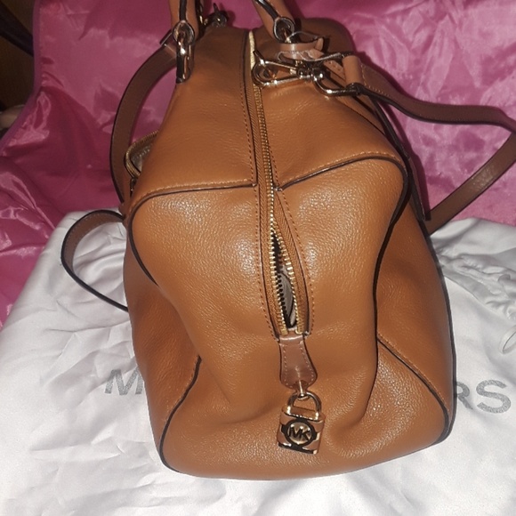 Michael Kors Leather Kirby Satchel - Picture 6 of 9